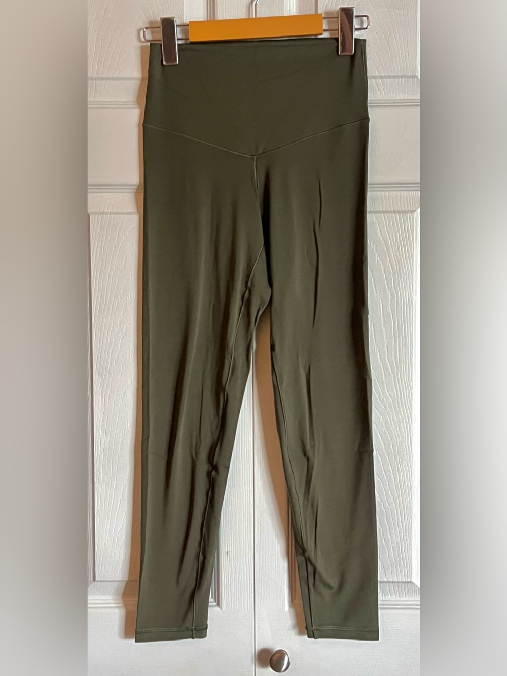 OFFLINE by Aerie Real Me High Waisted Leggings - Olive Green - Size M
